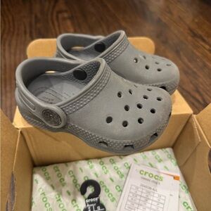 CROCS Kids Water Shoes in Gray